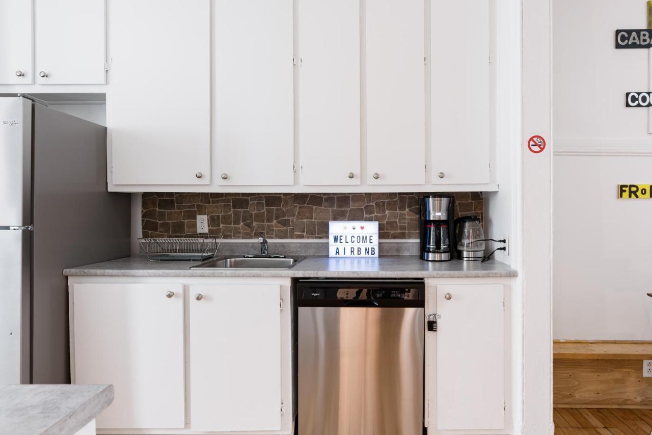 Apartments Near Montreal Olympic Park Екстер'єр фото