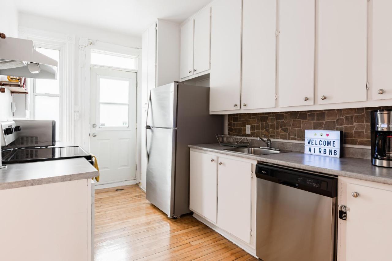 Apartments Near Montreal Olympic Park Екстер'єр фото